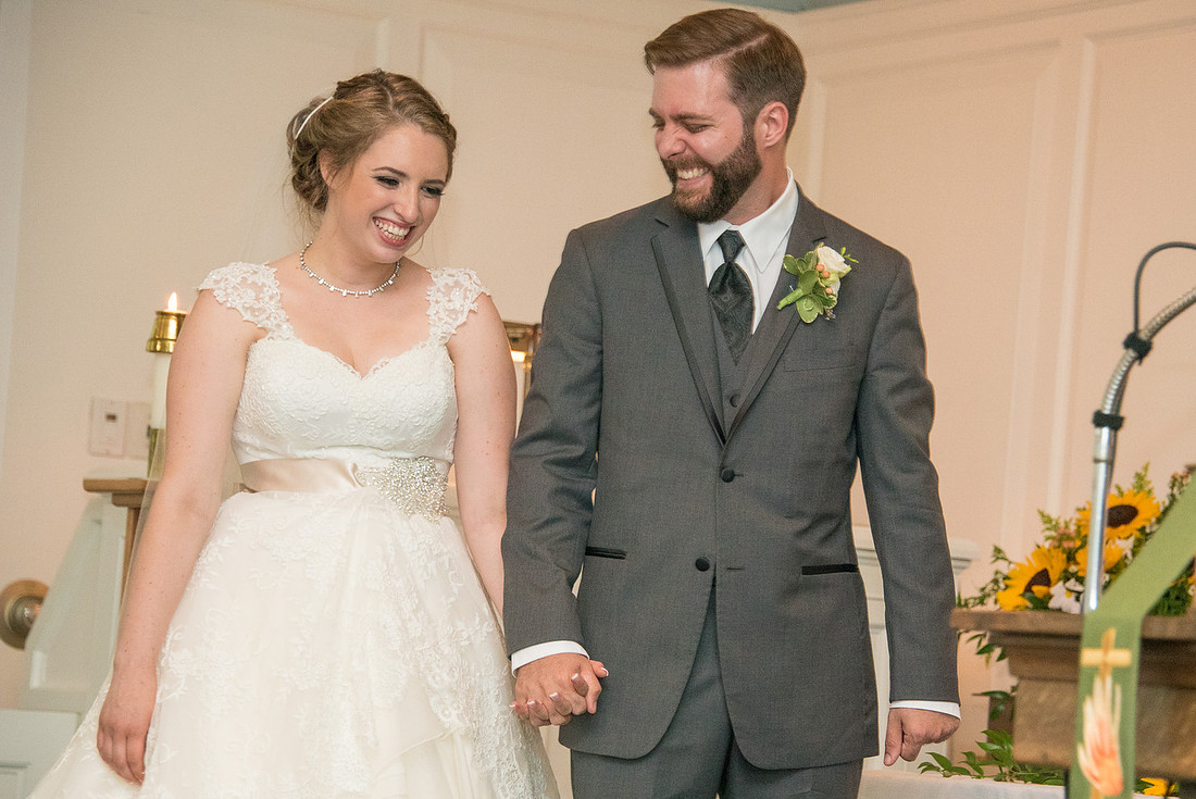 1,clinton-hunterdon-county-NJ-wedding-photographer, cute-sweet--fun-must-have-bride-groom-picture-beaver-brook-cc-cherryville-photography