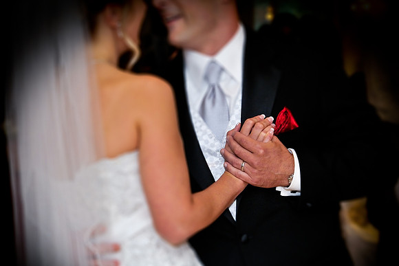 father daughter dance at wedding by NJ Wedding Photographer