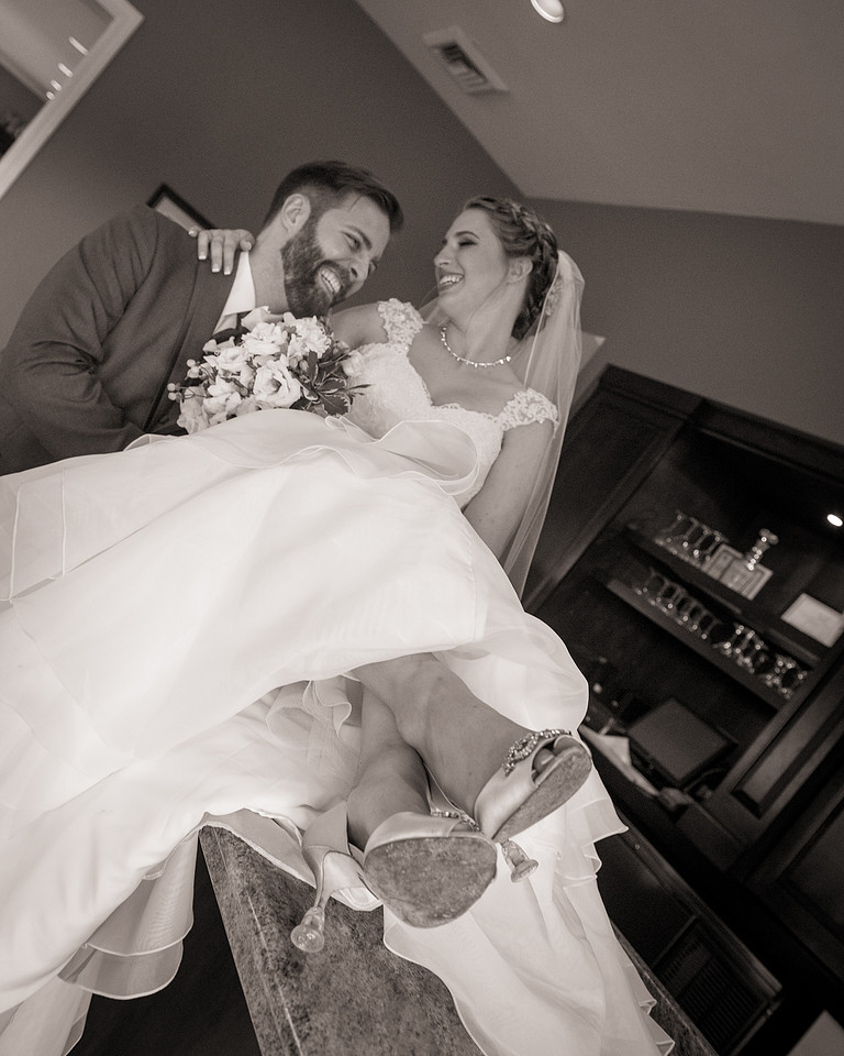 1,clinton-hunterdon-county-NJ-wedding-photographer, cute-sweet--fun-must-have-bride-groom-picture-beaver-brook-cc-cherryville-photography