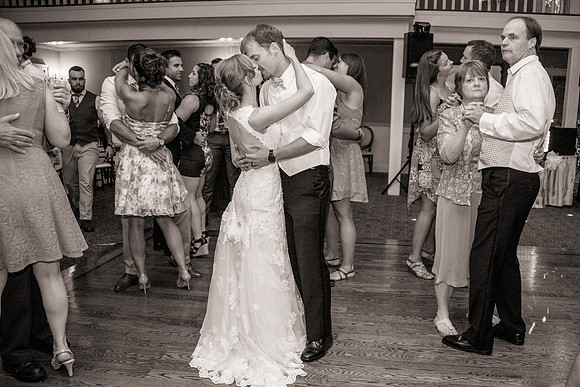 36,cherryville-photography-clinton-hunterdon-county-NJ-wedding-photographer, cute-sweet--fun-must-have-bride-groom-picture-davids-country-inn