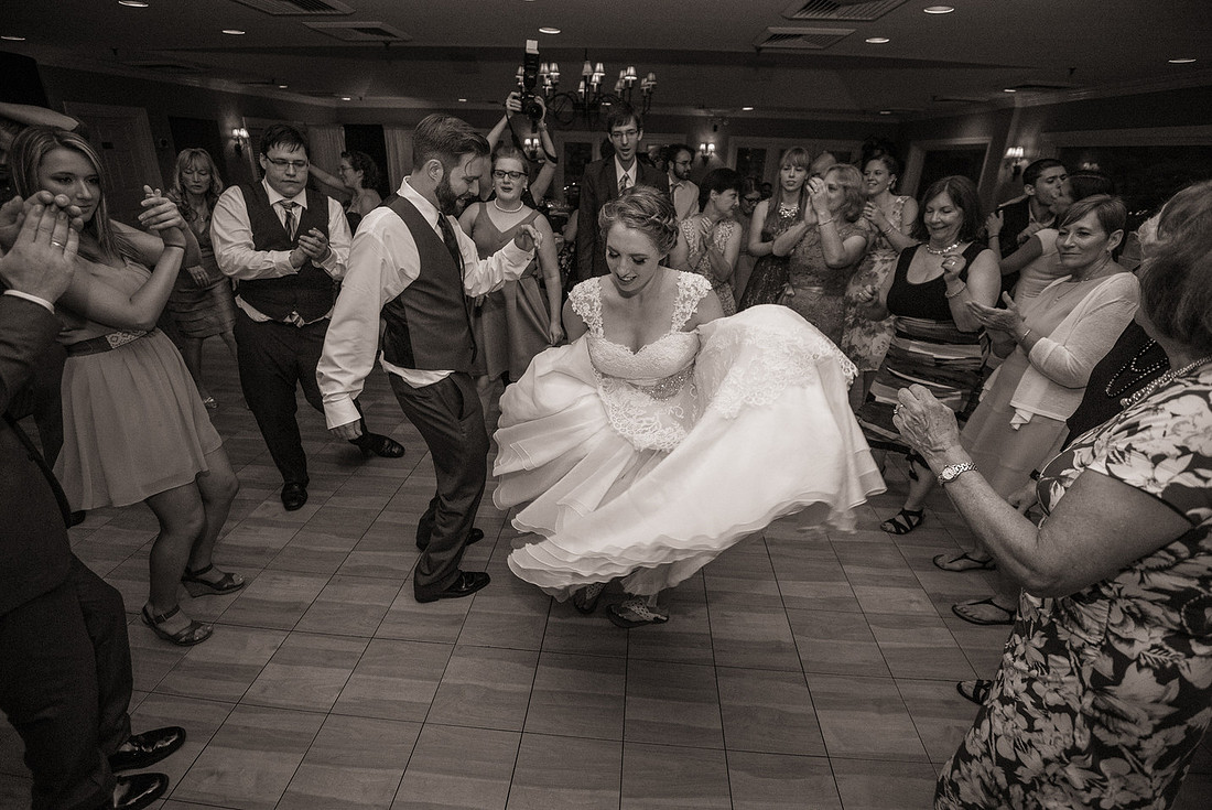 1,clinton-hunterdon-county-NJ-wedding-photographer, cute-sweet--fun-must-have-bride-groom-picture-beaver-brook-cc-cherryville-photography