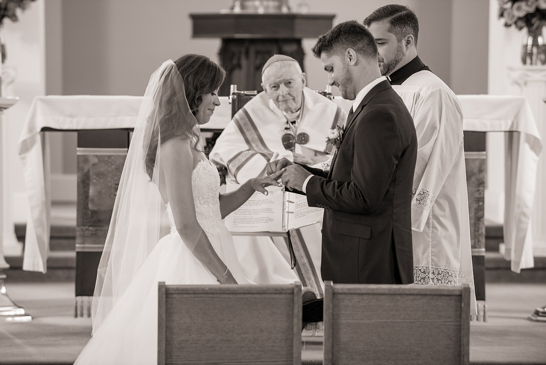 4,#NJWedding #CherryvillePhotography cherryville-photography-clinton-hunterdon-county-NJ-wedding-photographer, cute-sweet--fun-must-have-bride-groom-picture-farmhouse-at-the-grand-colonial-immaculate-