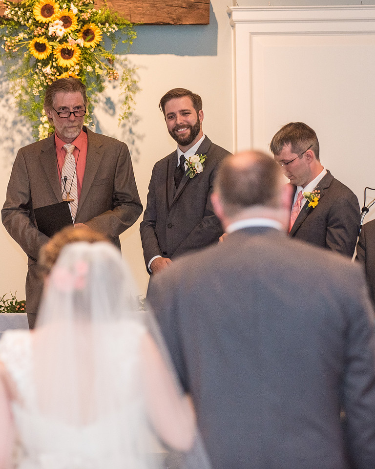 1,clinton-hunterdon-county-NJ-wedding-photographer, cute-sweet--fun-must-have-bride-groom-picture-beaver-brook-cc-cherryville-photography